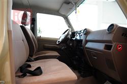 Toyota Land Cruiser 70 Pickup